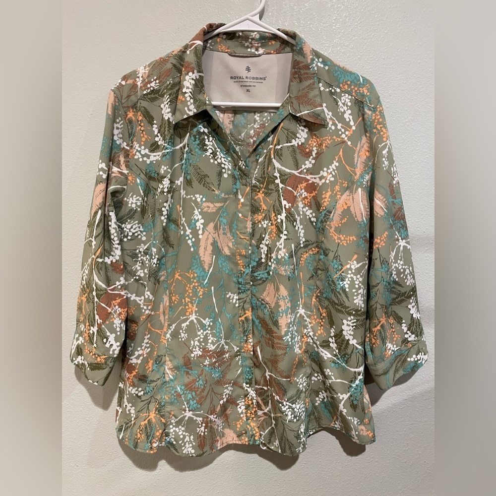 Royal Robbins Green and Orange Patterned Shirt